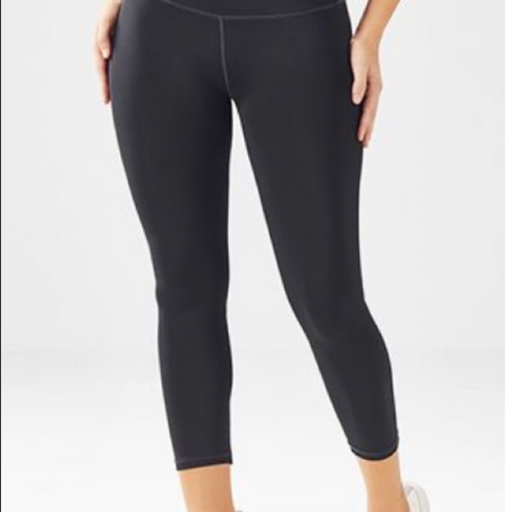 Fabletics Gia solid powerlite Capri size L